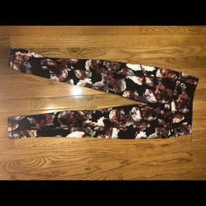 Floral Victoria’s Secret leggings